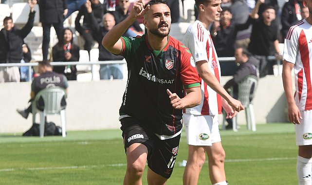 Karşıyaka'da Ömer Faruk'tan müthiş dönüş