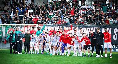 Karşıyaka'nın gözü play-offta