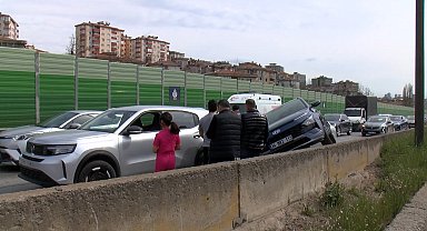 Kartal'da 6 aracın karıştığı zincirleme kaza