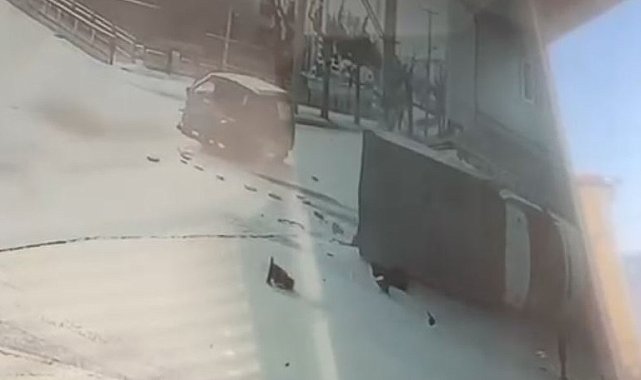 Kastamonu'daki 2 kaza kamerada: 4 yaralı