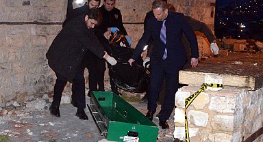 Kayıp olarak aranıyordu; boğazı kesilmiş halde ölü bulundu