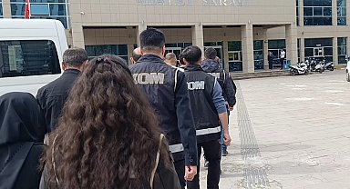 Kilis'te 2 kilo 729 gram kaçak altın ele geçirildi; 4 tutuklama