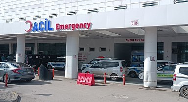 Kırıkkale'de yapan kadın ile erkek arkadaşı, akrabalarının bıçaklı saldırısında yaralandı