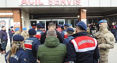 Kocaeli merkezli 5 ilde 'yolsuzluk' ve 'rüşvet' operasyonu; 12 tutuklama