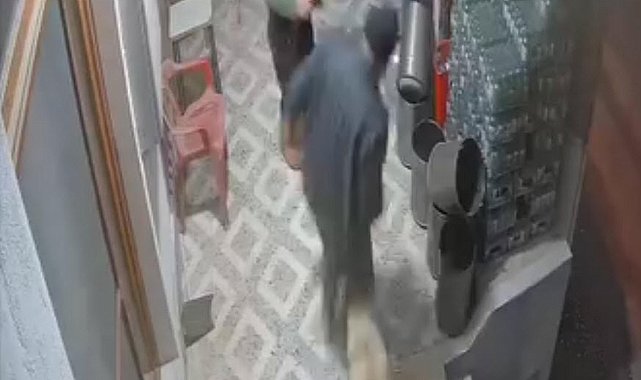 Köpek saldırısına parmağı koptu; o anlar kamerada