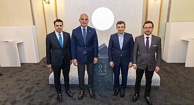 KÜME Karaköy Palas'ta 'Mümkün' temasıyla ArtıKÜME 2025 ve ODAK sergilerini tanıttı