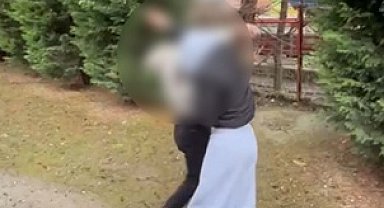 Liseli kızların kavgası; tekme- yumruk darbettiler