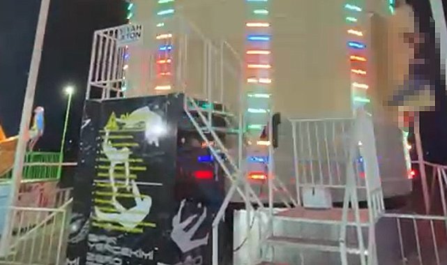 Lunaparkta, 'Sıfır yer çekimi' adlı eğlence aletinden fırladığı anlar kamerada