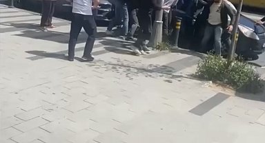 Mecidiyeköy'de kavgayı ayırmak istedi tekme ve yumruklarla darbedildi