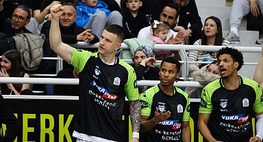 Merkezefendi ile Galatasaray erteleme maçında