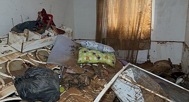 Midyat'ta taşkınlarda su basan 150 ev zarar gördü