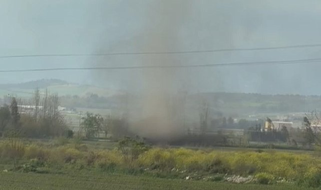 Osmaniye'de sağanak ve dolu yağışı; cadde ve sokaklar beyaza büründü