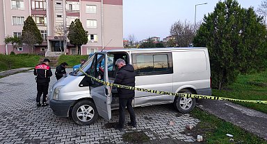 Otoparkta minibüsü park ettikten sonra tabancayla vurularak öldürüldü