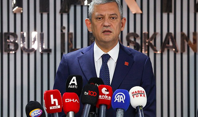 Özgür Özel, Anahtar Parti Genel Başkanı Yavuz Ağıralioğlu ile görüştü