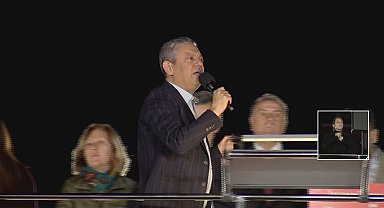 Özgür Özel, Ataşehir'de konuştu