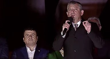 Özgür Özel: Bozbey, Aydın'daki sözde topuklu, topuklayan efe gibi AK Parti'ye sığınmadığı için gözaltında