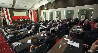 Özgür Özel, il başkanları ile bir araya geldi