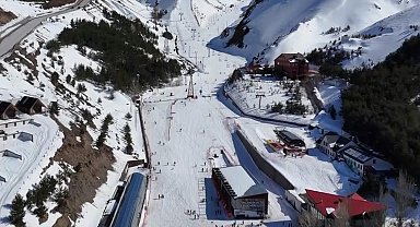 Palandöken'de kayakta 'bahar sezonu'