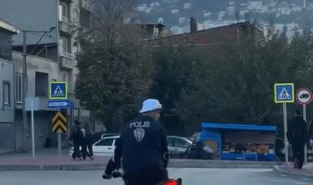 Polis yeleği giyip, plakasız motosiklet ile drift atan sürücüye 365 bin lira ceza