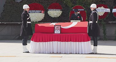 Şehit polis memuru Seçkin Yalçın için İstanbul Emniyet Müdürlüğü'nde tören düzenlendi