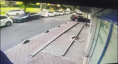 Servis altında kalarak ölen Metehan'ın annesi: Bilirkişi raporunda hostes yok bizi suçluyorlar
