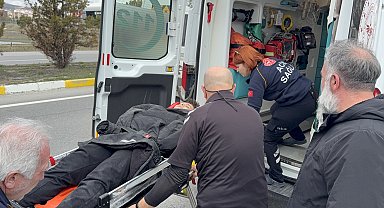 Sivas'ta kazada yaralanan 4 futbolcu ile 1 sürücünün tedavisi sürüyor