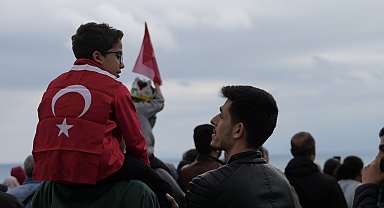 SOLOTÜRK'ten Antalya'da nefes kesen gösteri uçuşu