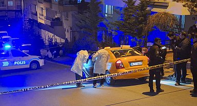 Takside çıkan tartışmada arkadaşını tabanca ile vurdu