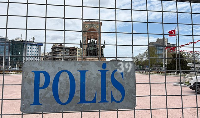 Taksim'de 1 Mayıs hazırlıkları sürüyor