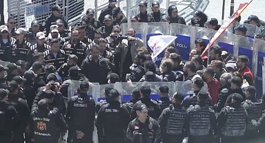 Taksim'de izin gösteriye polis müdahale etti: 46 gözaltı