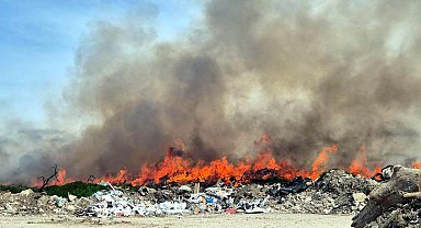 Tekirdağ'da atık deposunda yangın