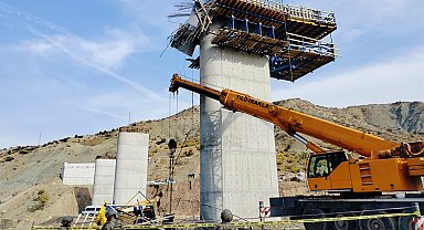 Viyadük inşaatında 4 işçinin öldüğü çökmeye ilişkin görülen davada tutuklu sanık kalmadı