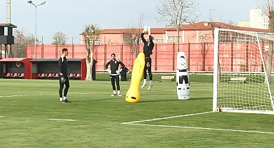 Volkan Demirel: Galatasaray takımına karşı komple bir çalışma yaptık Metin ve fotoğraf eklendi