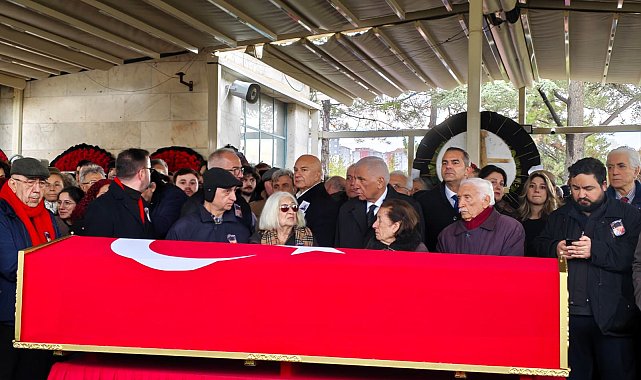 Yalçın Küçük son yolculuğuna uğurlandı