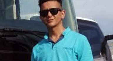 Yüksek sesle konuşan müşteriyi uyaran garson, bıçakla ağır yaralandı