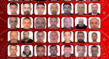 27'si kırmızı bültenle aranan 48 suçlu, Türkiye'ye getirildi