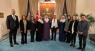 'Barış Anneleri'nden AK Parti'ye ziyaret