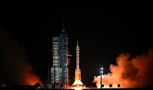 'Shenzhou-23' uzay mekiği Tiengong Uzay İstasyonu'na ulaştı