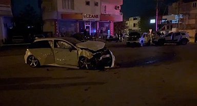 Adana'da zincirleme kaza: 1 ölü, 4 yaralı