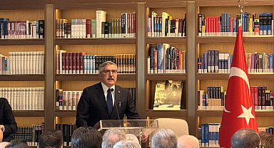 AK Parti, 'Kütüphane Sohbetleri'nde Erol Güngör'ü andı