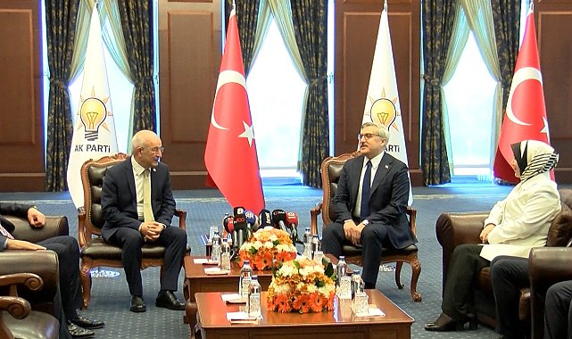 AK Parti ve CHP, 3 bayram sonra bayramlaştı