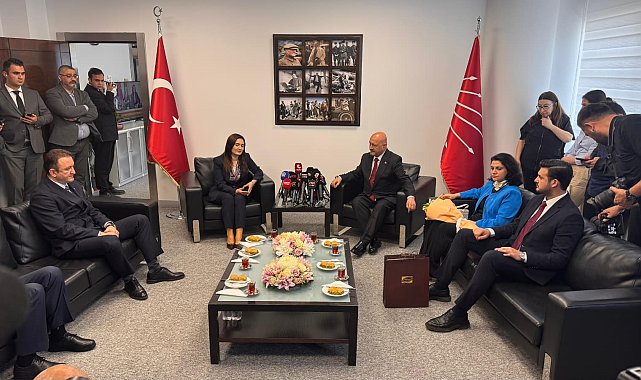 AK Parti ve CHP, 3 bayram sonra bayramlaştı