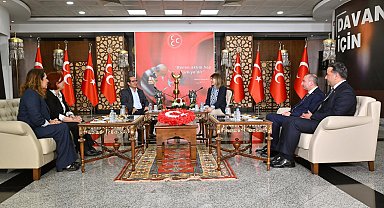 AK Parti ve CHP, 3 bayram sonra bayramlaştı
