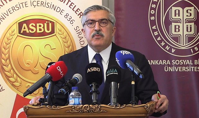 AK Parti'li Yayman: Dijital ağların toplumla yeni bir sözleşme yapması gerekmektedir