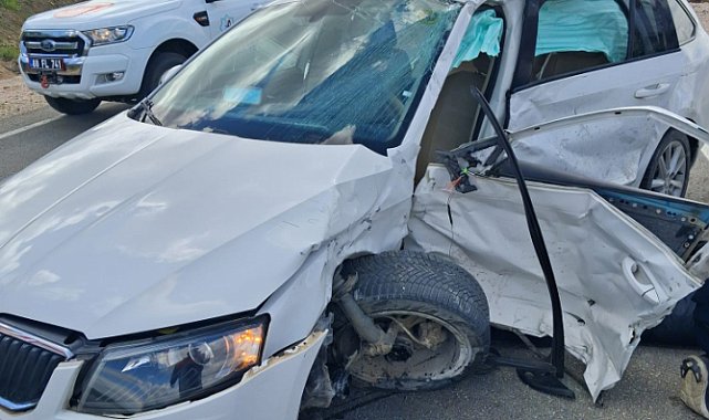 Aksaray'da otomobiller çarpıştı: 1 ölü, 2 ağır yaralı