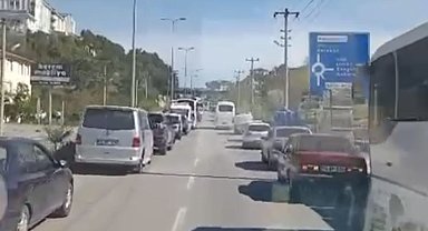 Ambulansa fermuar sistemiyle yol verdiler