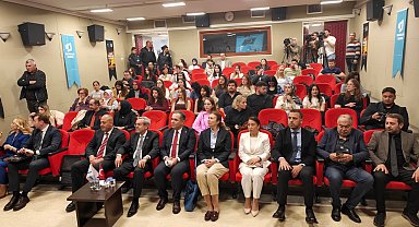Ankara'da '15 Temmuz Manşetleri Gazetecilik Atölyesi'