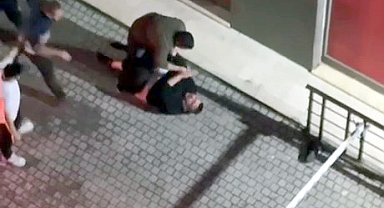 Avcılar'da site önünde 'park' kavgası: güvenlik görevlisine tekme tokat saldırdılar