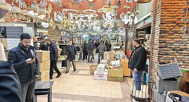Avize dükkanında silahlı saldırıya uğrayan Nizamettin, hayatını kaybetti