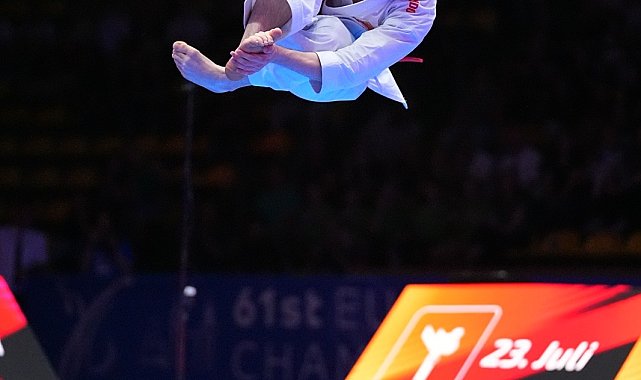 Avrupa Karate Şampiyonası'nda Enes Özdemir altın madalya kazandı